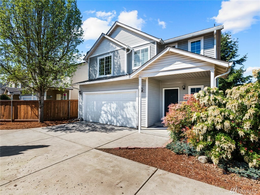 Property Photo:  6518 NE 139th Ct  WA 98682 