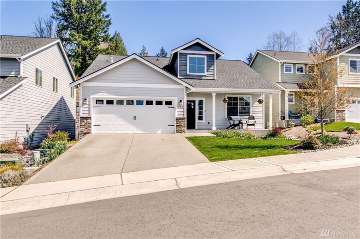 Property Photo:  783 Freedom Ct SE  WA 98366 