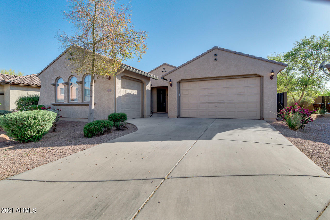 Property Photo:  3534 N Emerald Creek Drive  AZ 85132 