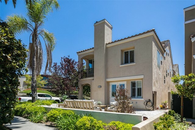 Property Photo: 720 Marguerite Avenue 1 CA 92625