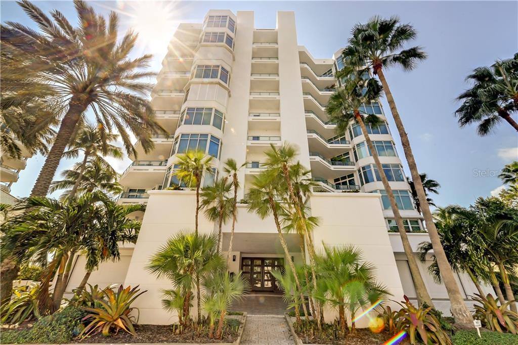 Property Photo: 655 Longboat Club Road 19B FL 34228