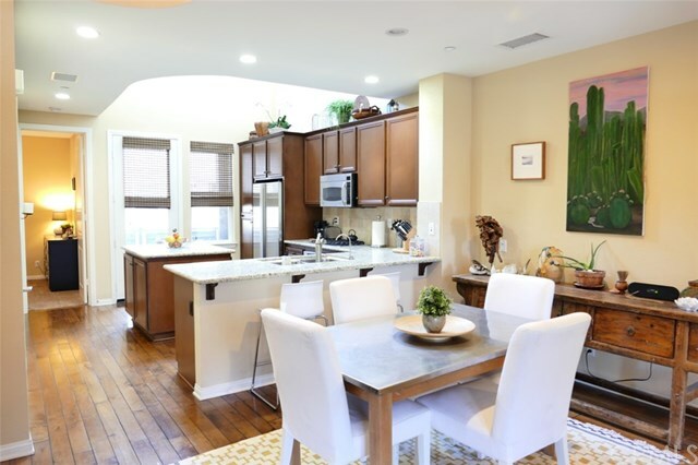 Property Photo: 23 Brownstone Way CA 92656