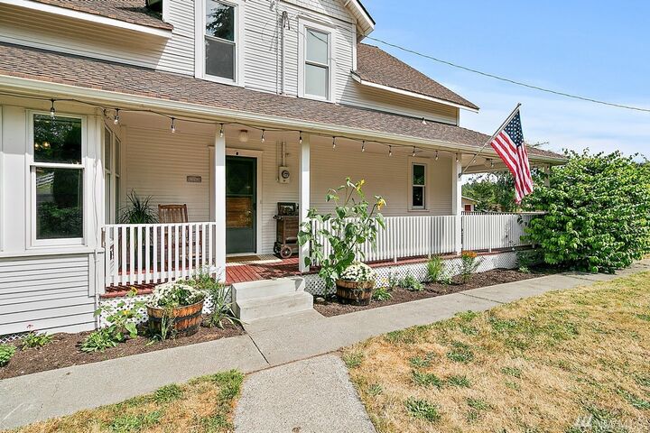 Property Photo: 7619 214th Ave E WA 98391