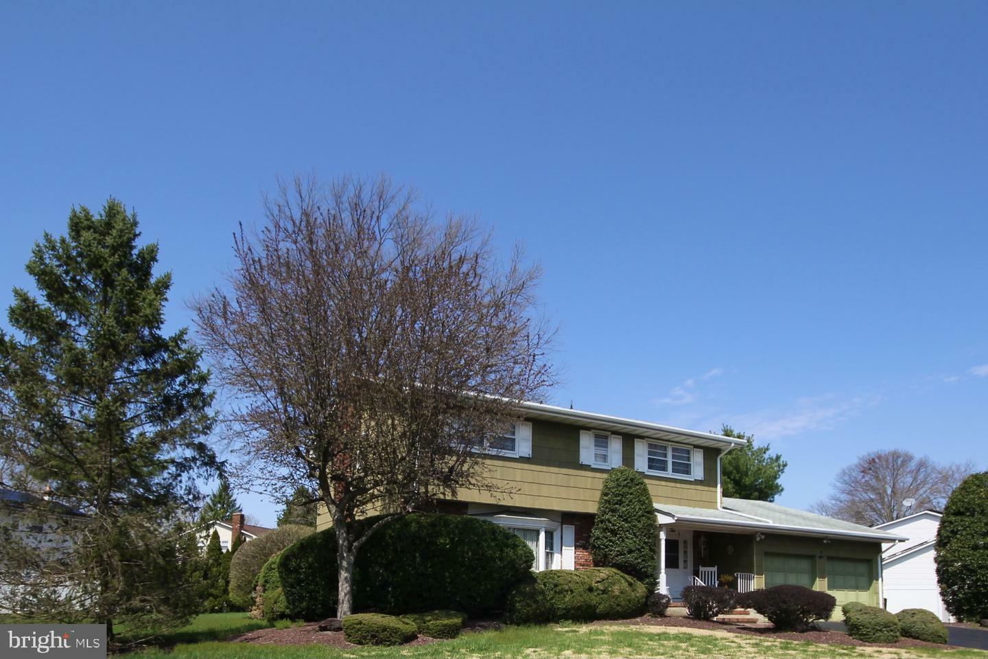Property Photo: 10 Sandtown Terrace NJ 08690