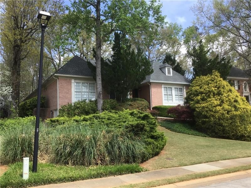 Property Photo: 1171 Lake Washington Drive GA 30043