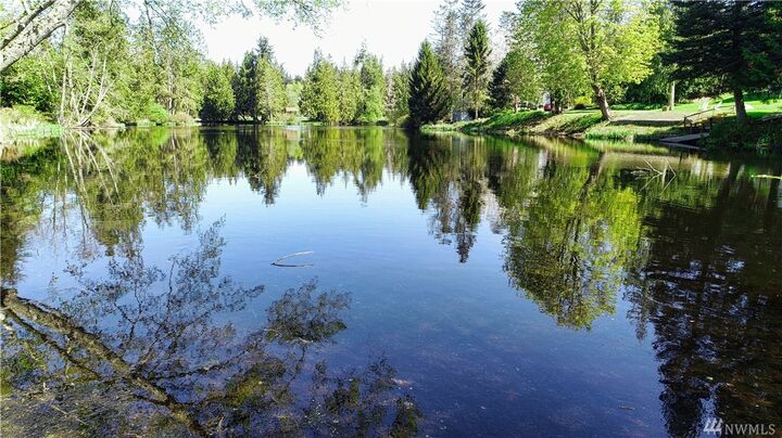 Property Photo: 1573 Lake Dr WA 98282