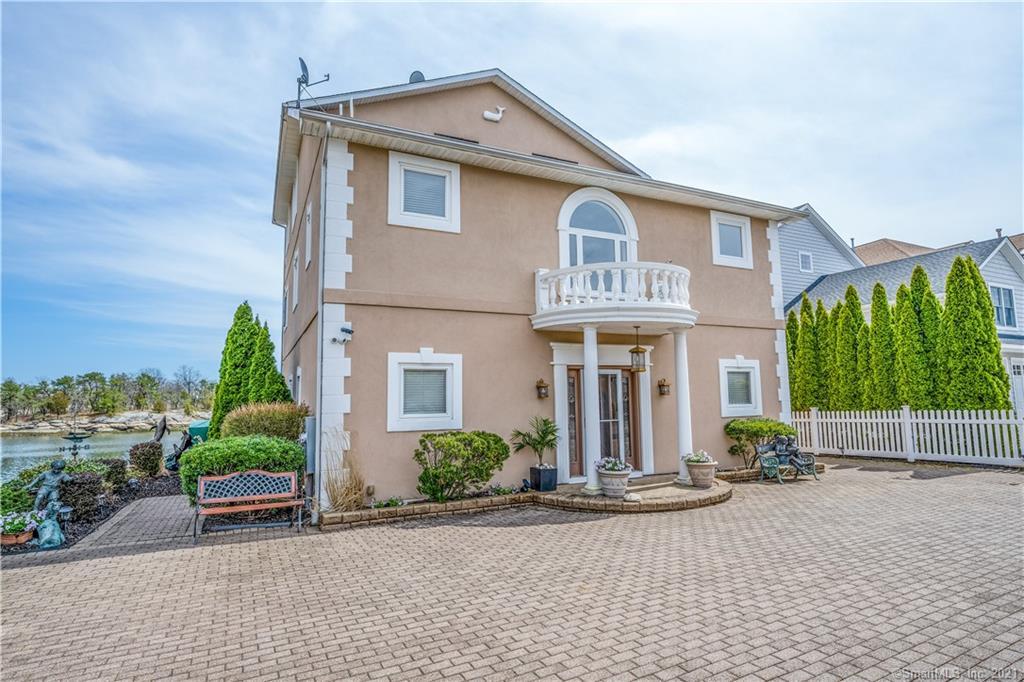 Property Photo: 34 Whalers Point CT 06512