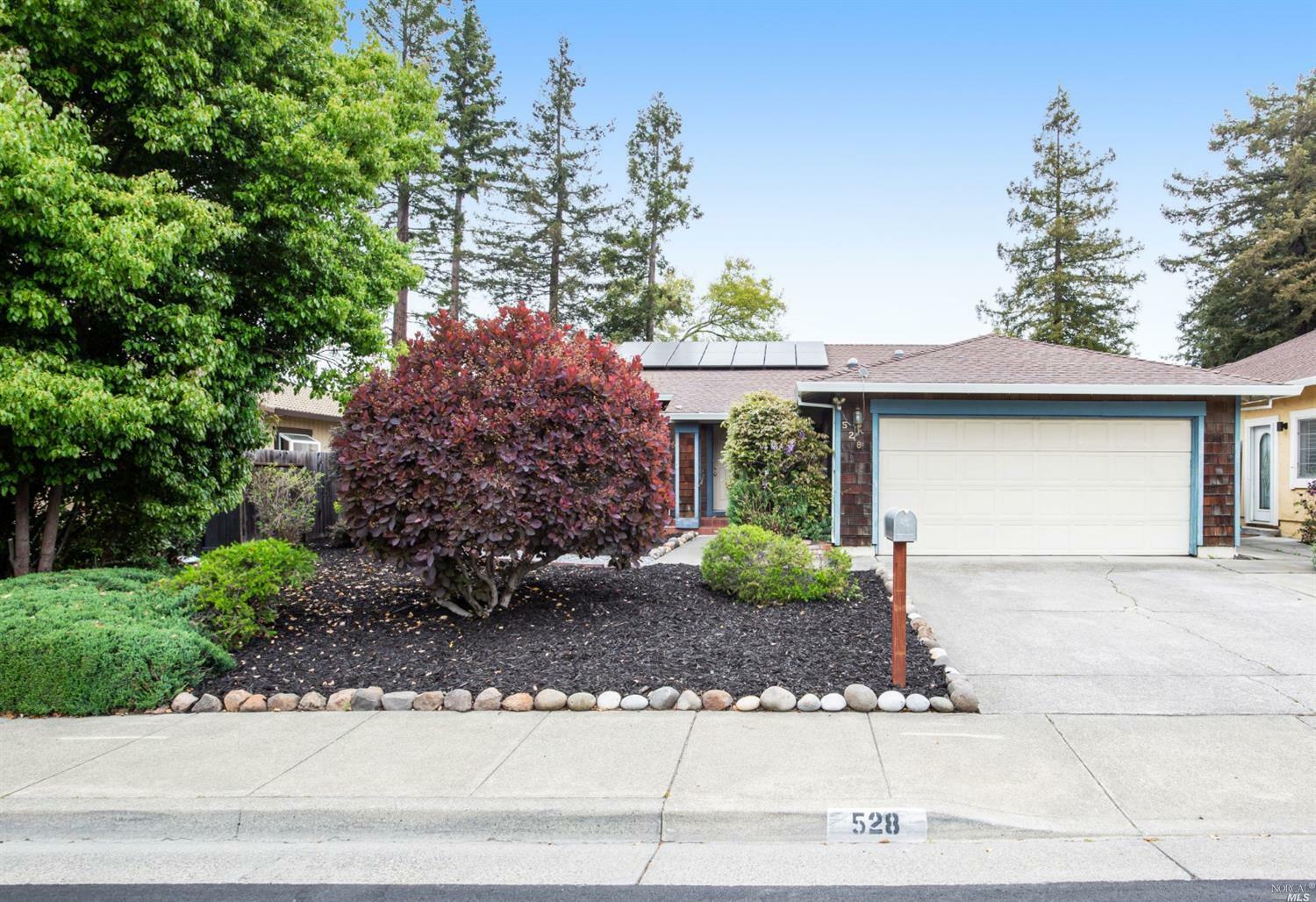 Property Photo:  528 Maria Drive  CA 94954 