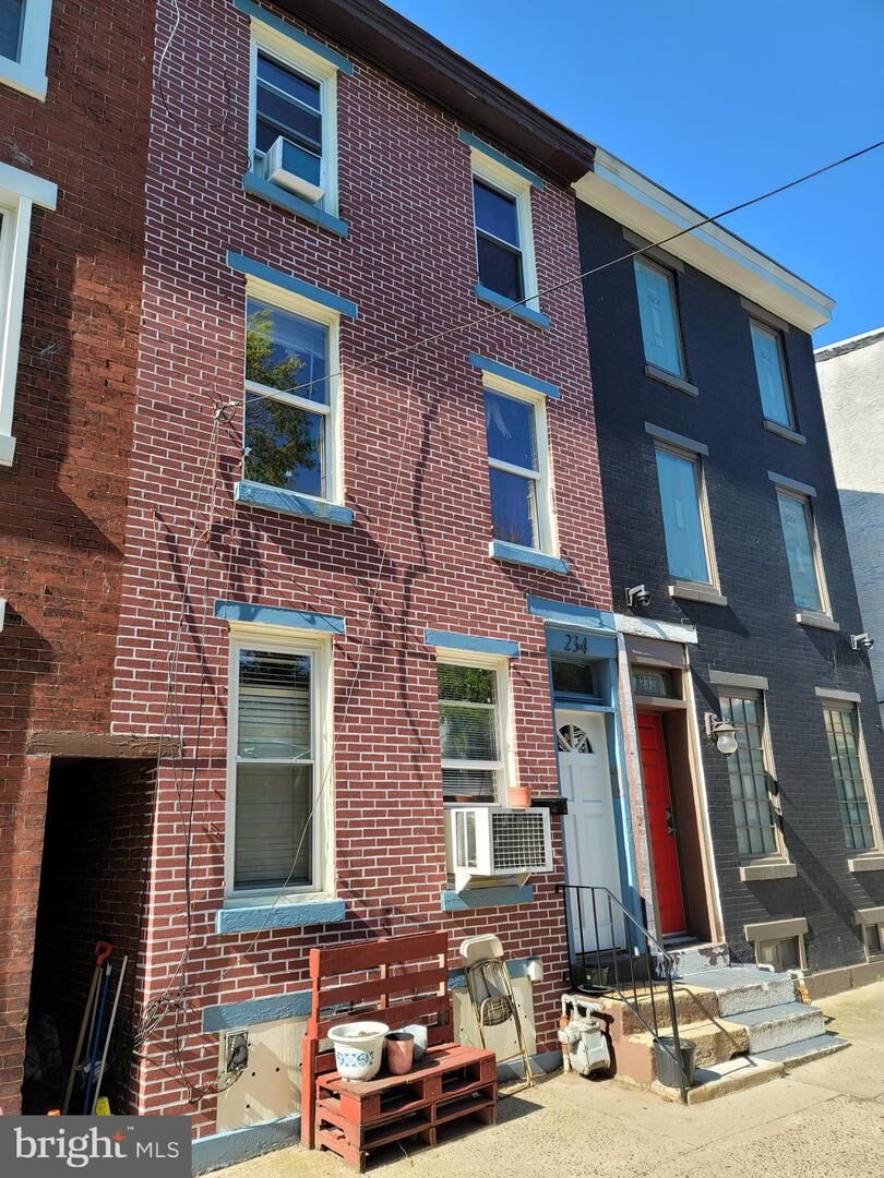 Property Photo:  234 Minor Street  PA 19401 
