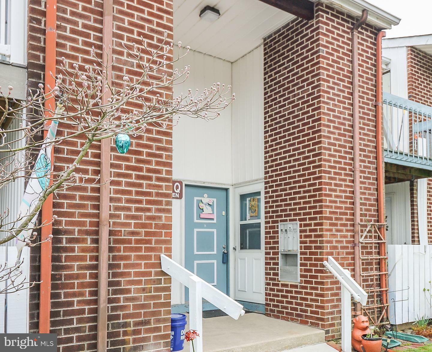 Property Photo:  275 Green St 5Q8  NJ 08010 