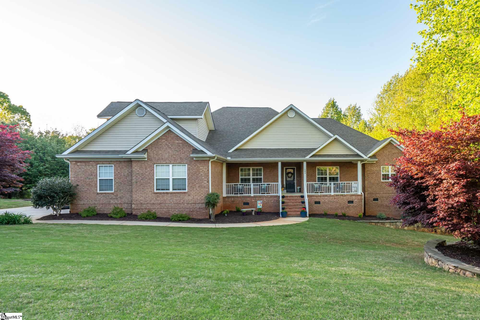 Property Photo:  103 Foxglove Drive  SC 29642 