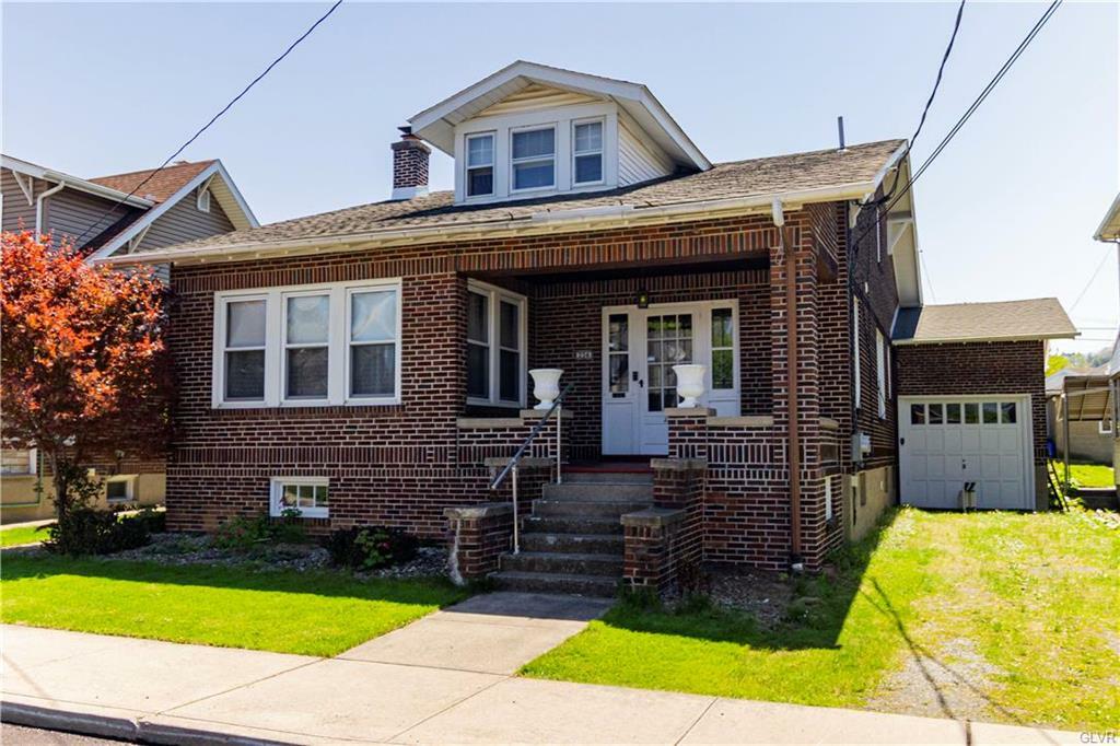 Property Photo:  234 West Lincoln Street  PA 18042 