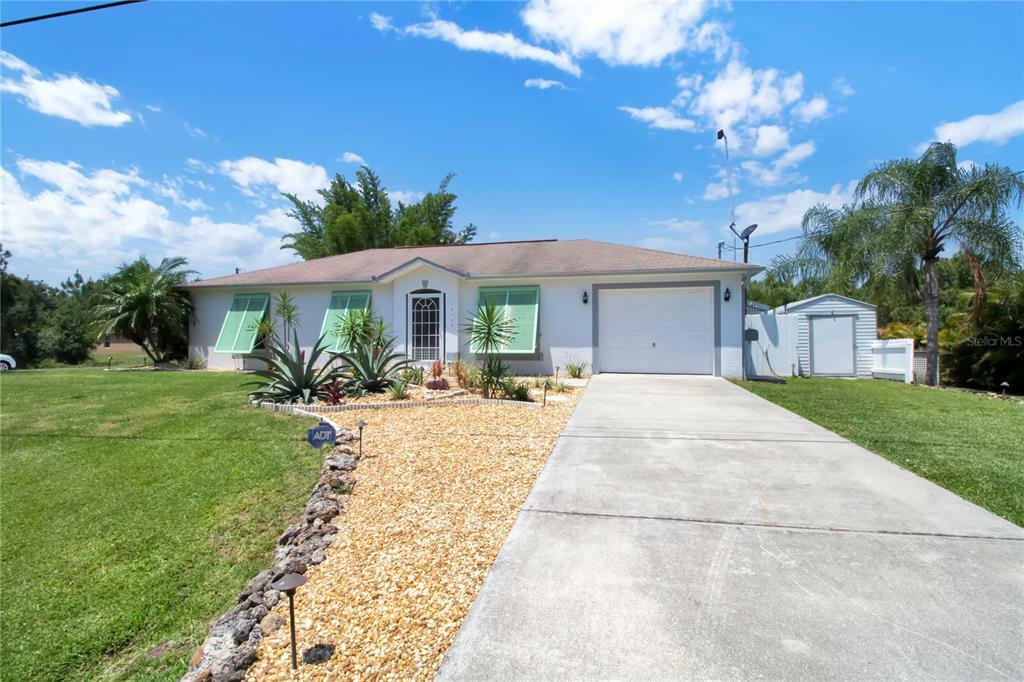 Property Photo:  13103 Maryland Avenue  FL 33955 