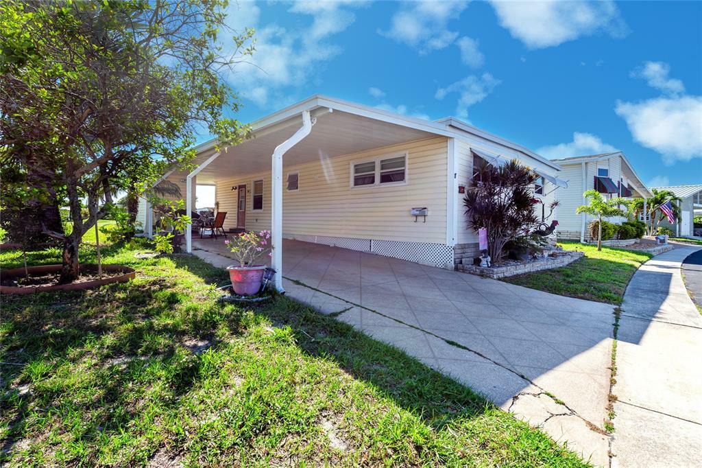 17 Thatch Palm Street W  Largo FL 33770 photo