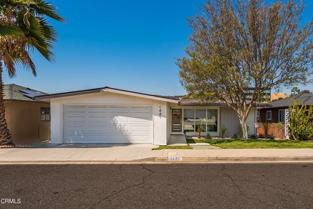 Property Photo:  1441 Glengarry Road  CA 91105 