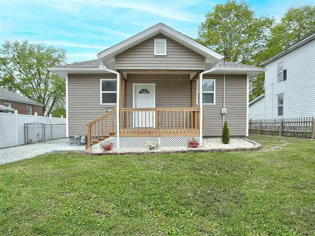 Property Photo: 711 Illinois Avenue 62234