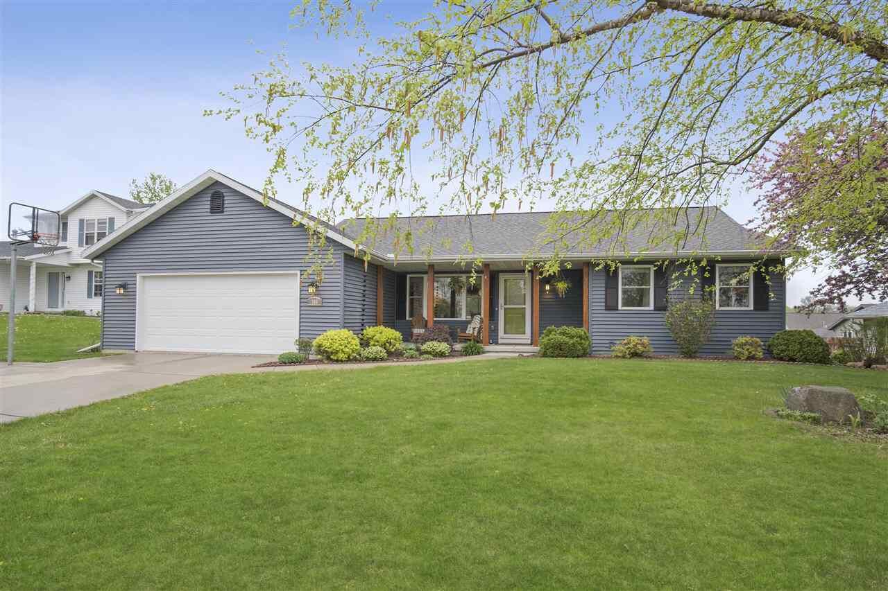 Property Photo:  106 North 6th St  WI 53536 