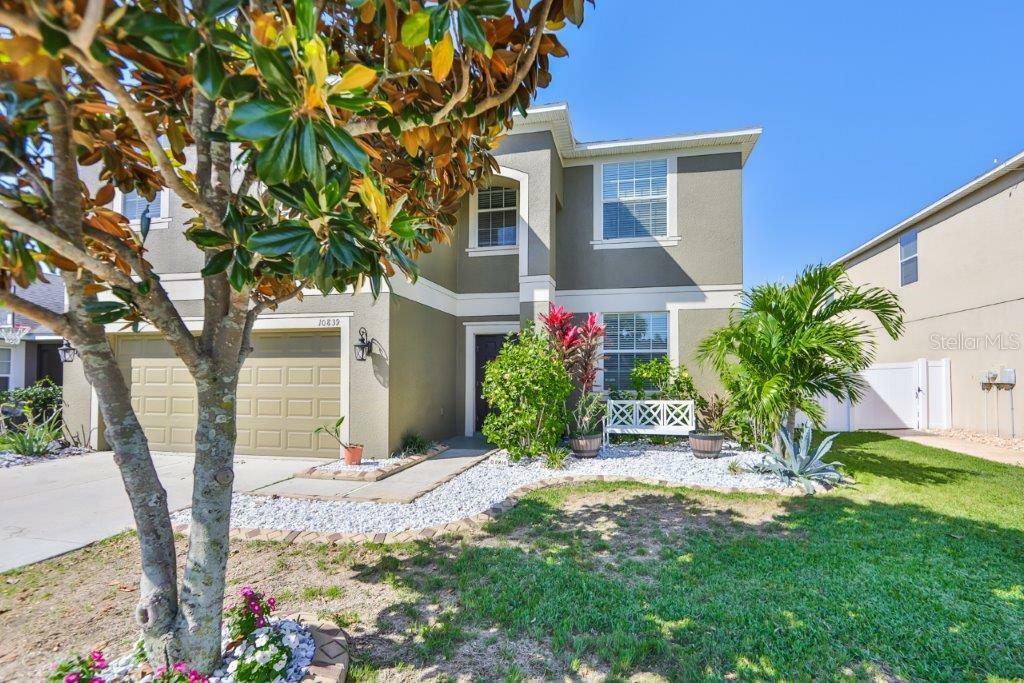 Property Photo:  10839 Kirkwall Port Drive  FL 33598 