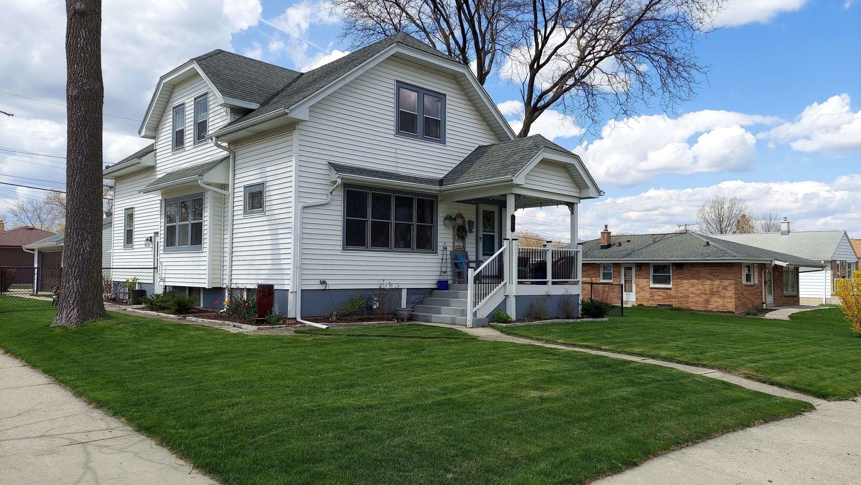 Property Photo:  3279 S 97th St  WI 53227 