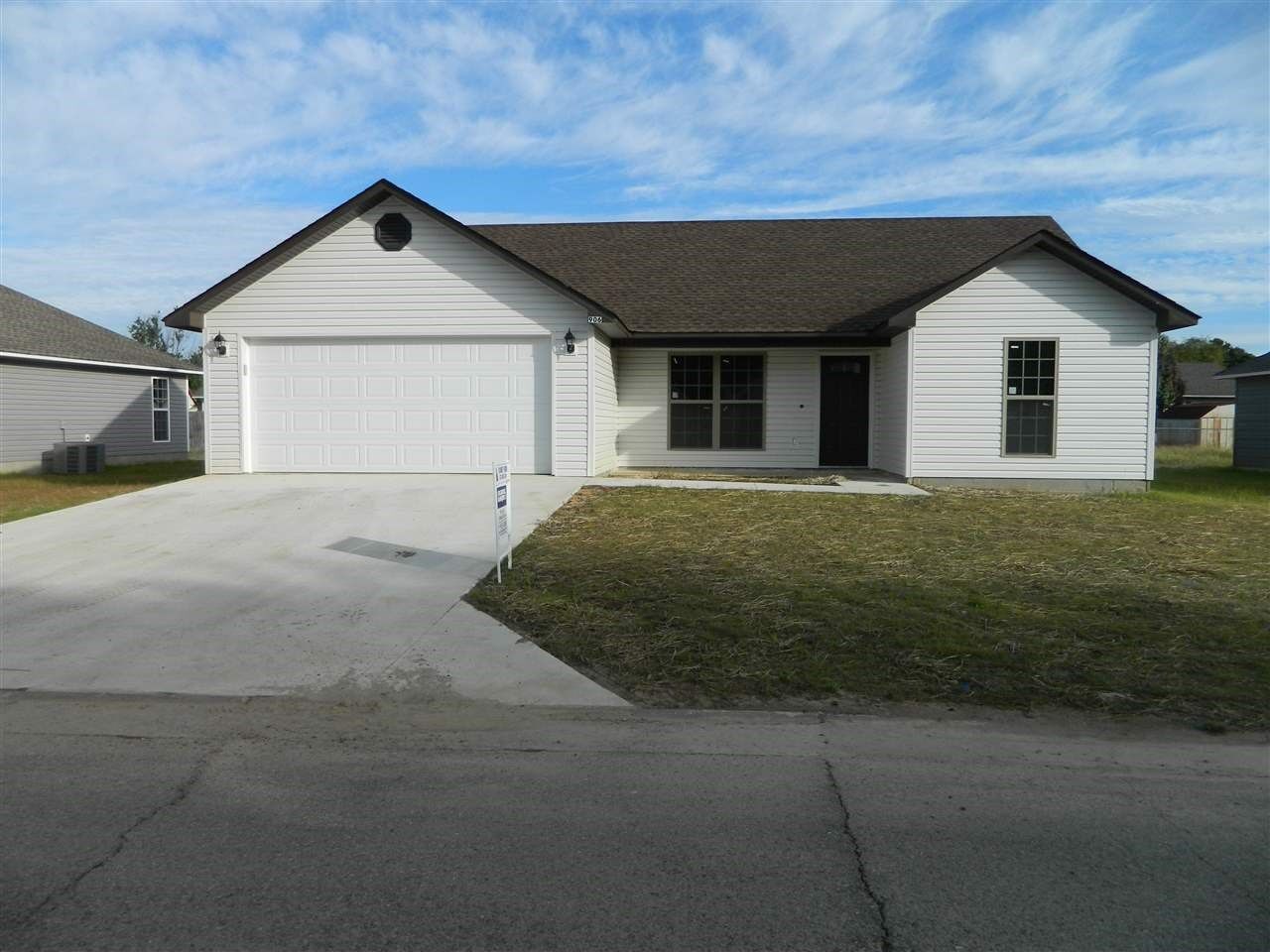 Property Photo: 906 Silverleaf AR 72416