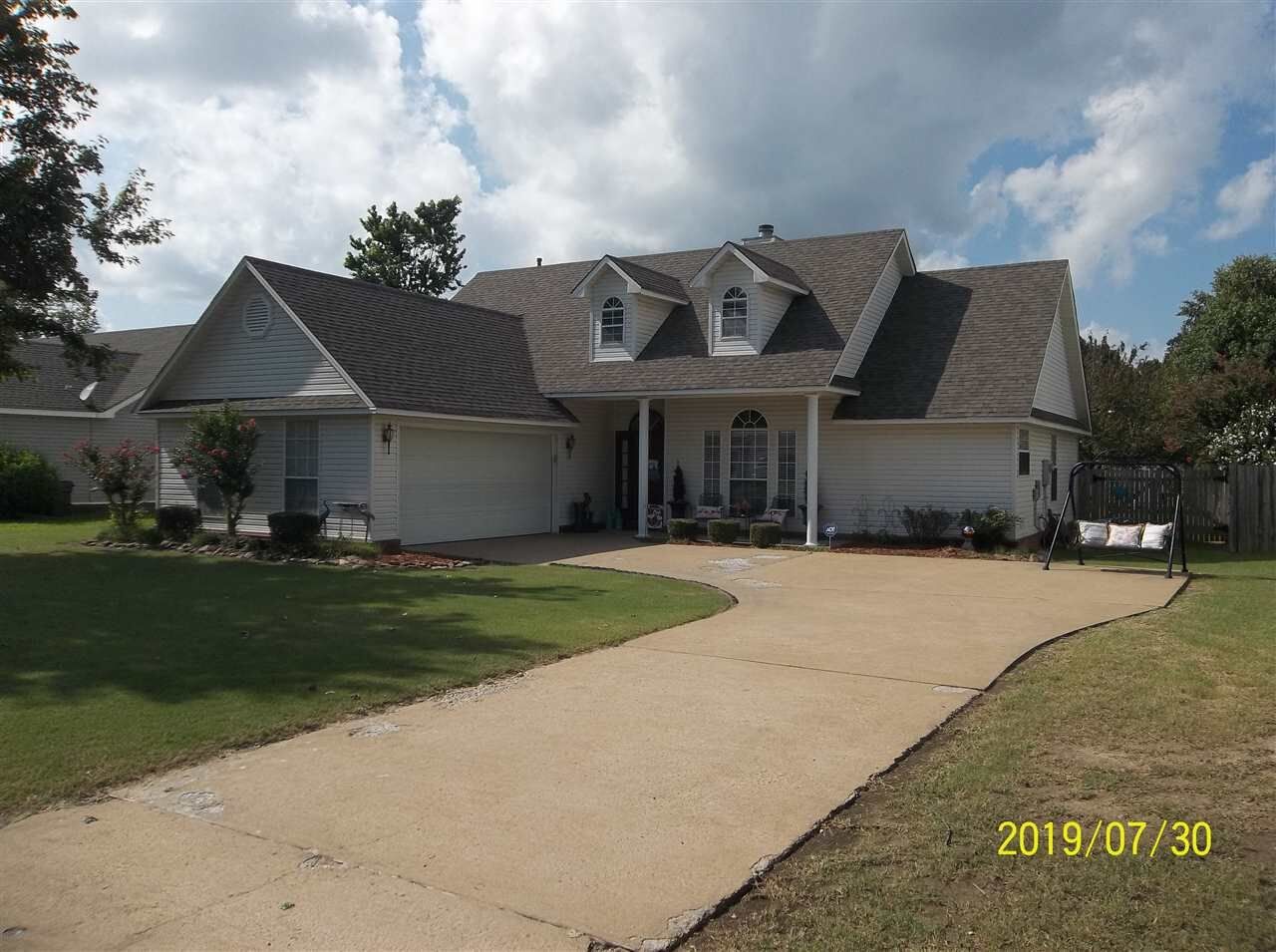 Property Photo:  2004 Wingate  AR 72404 