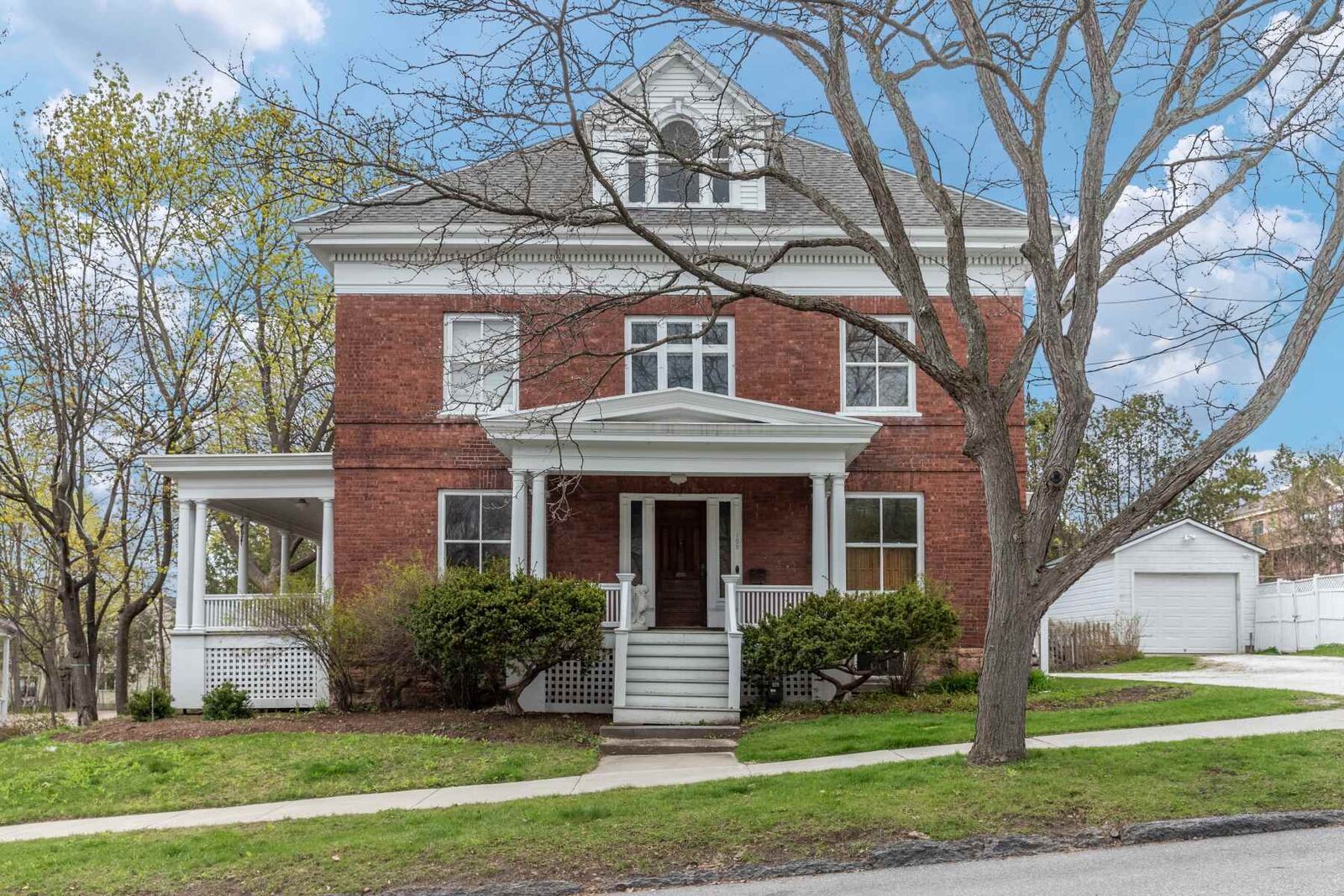 Property Photo:  102 Adams Street  VT 05401 