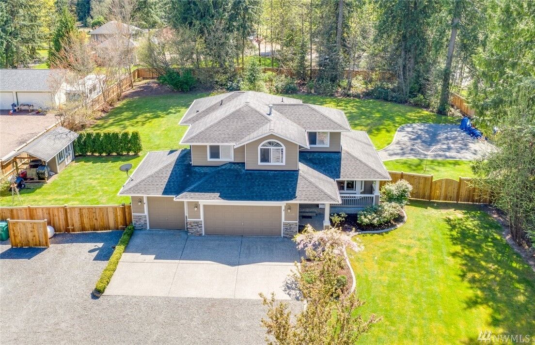 Property Photo: 22815 165th Ave SE WA 98272