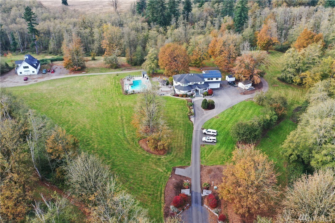 Property Photo:  9539 Stein Rd  WA 98240 