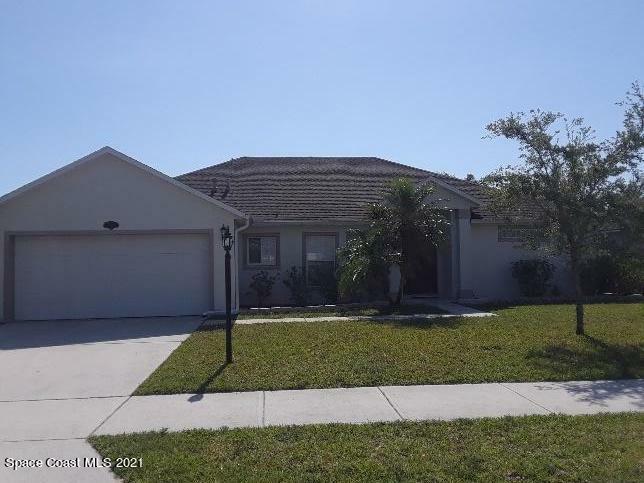 Property Photo:  2033 Gloria Circle  FL 32905 