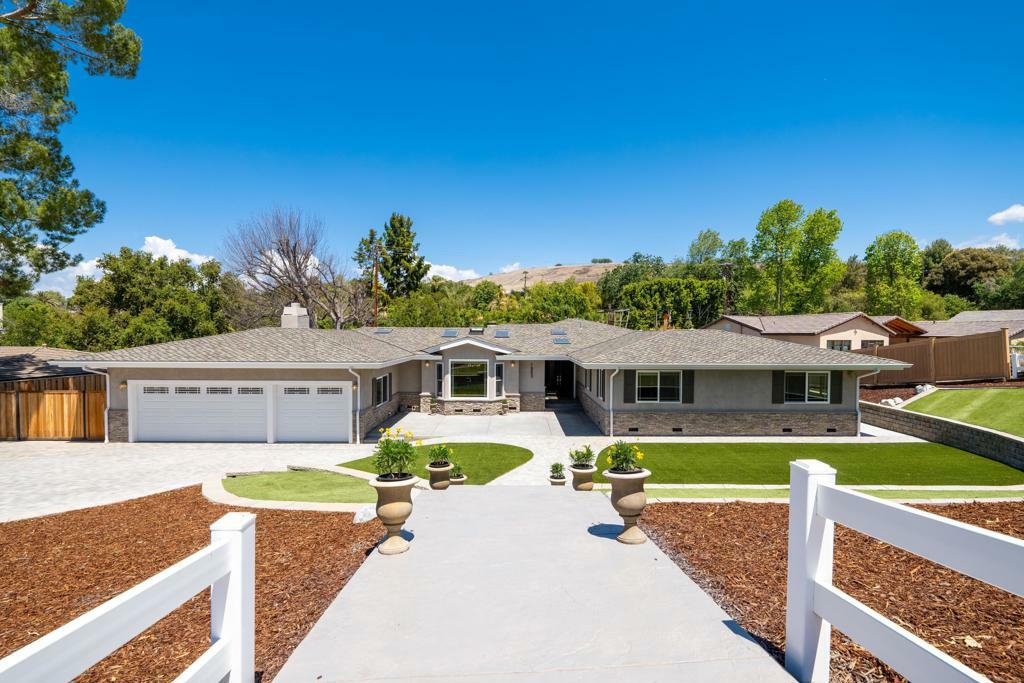 Property Photo:  1553 El Dorado Drive  CA 91362 