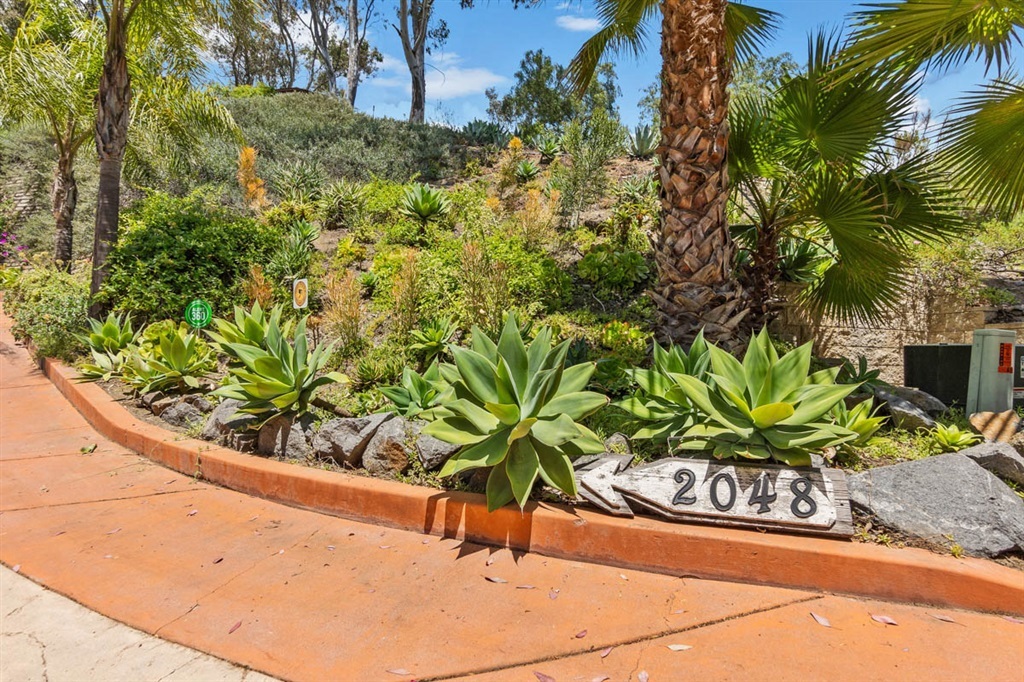 Property Photo:  2048 Ridgecrest Pl  CA 92029 