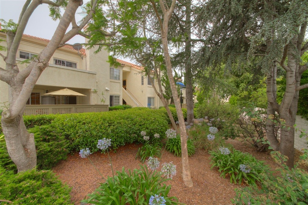 Property Photo: 1050 La Tortuga Dr 28 CA 92081