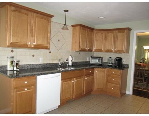 Property Photo: 452 Blue Heron Drive 452 MA 01523