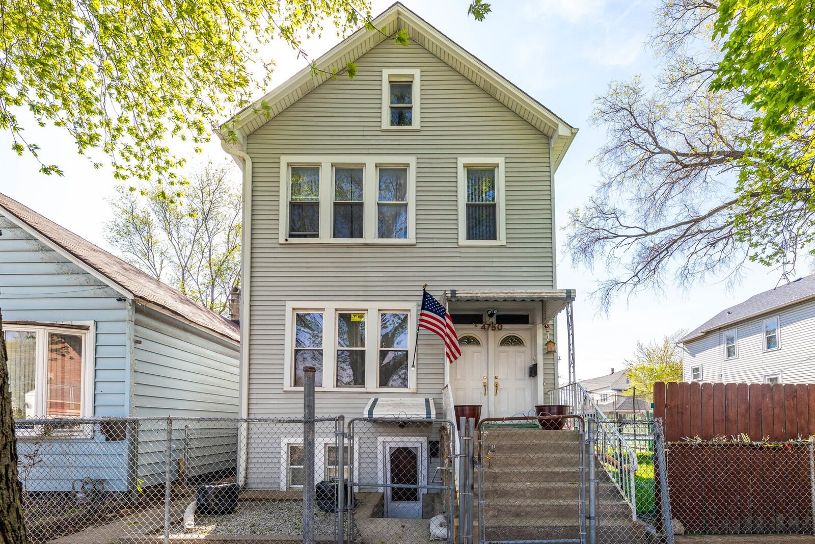 Property Photo: 4750 S Bishop Street IL 60609
