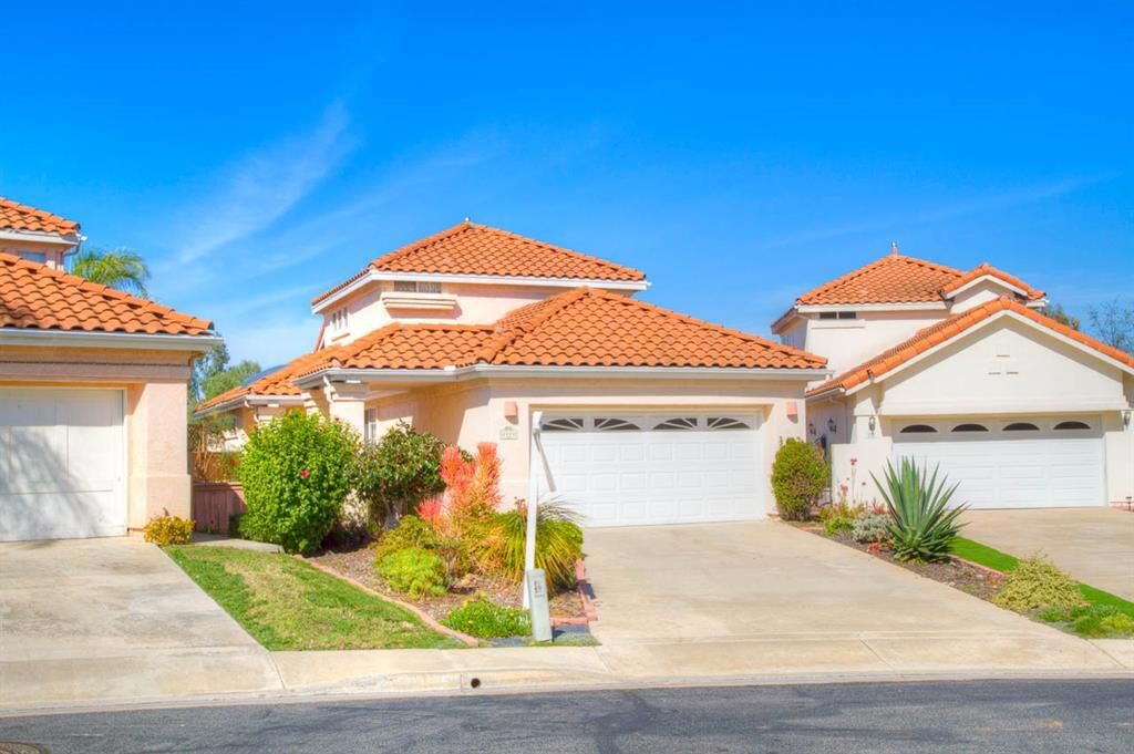 Property Photo:  2444 Links Way  CA 92081 
