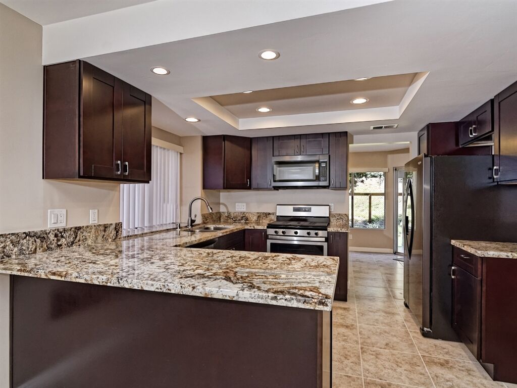Property Photo: 1204 Bridgehampton St CA 92078