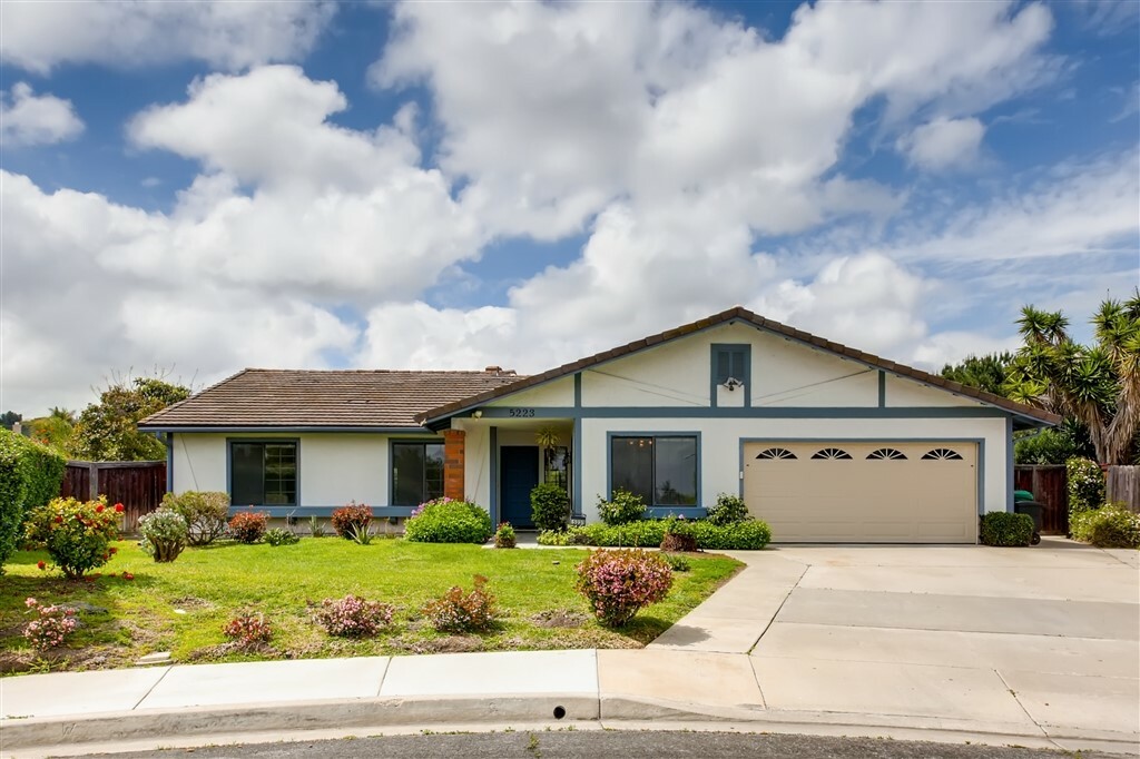 Property Photo: 5223 Rancho Ct CA 92056