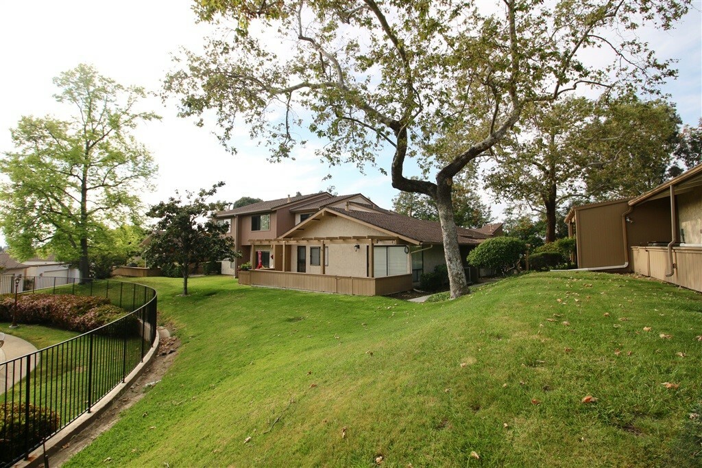 Property Photo:  6050 Henderson Drive 17  CA 91941 