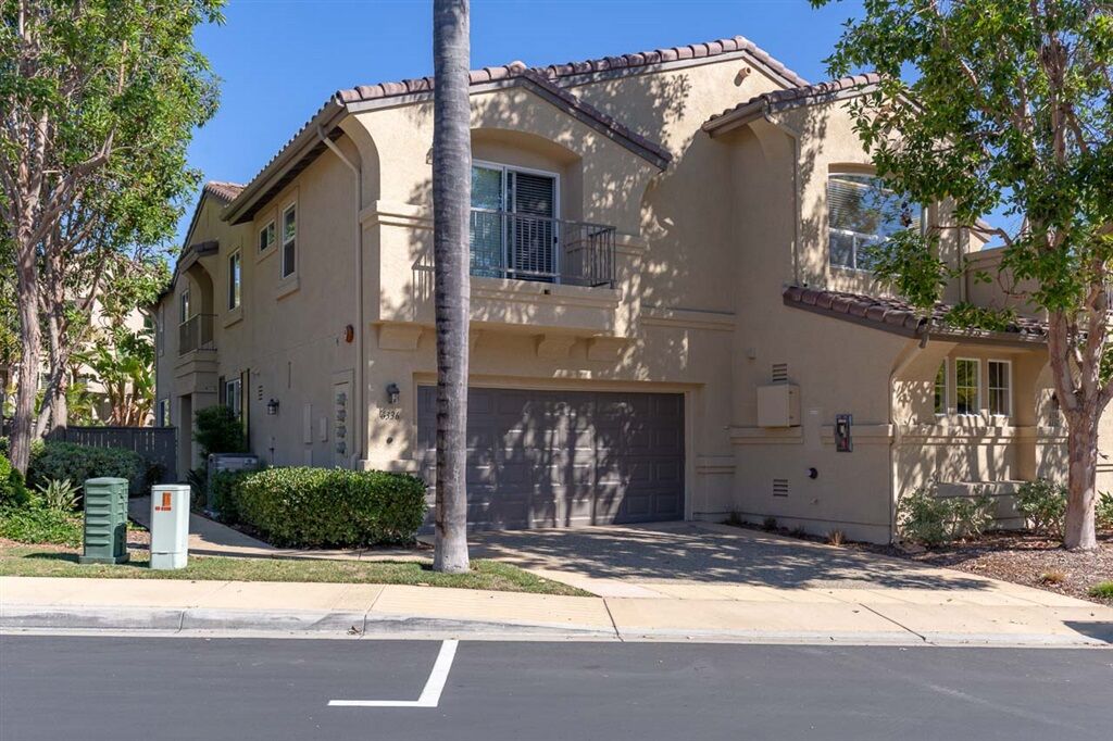 Property Photo:  6336 Alexandri Circle  CA 92011 