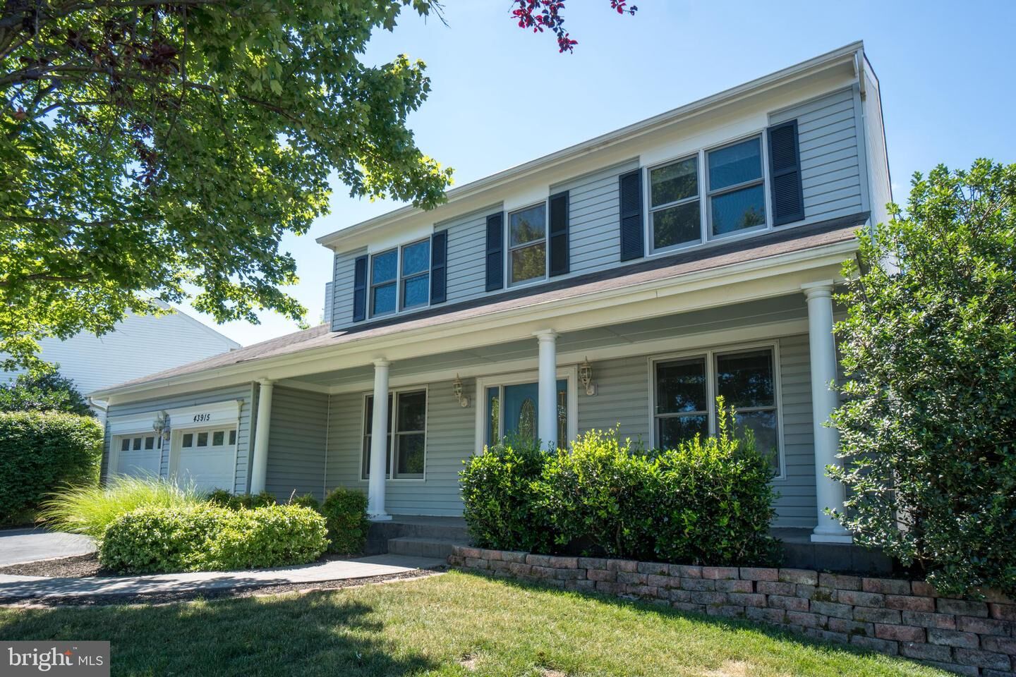 Property Photo: 43915 Glenhazel Drive VA 20147