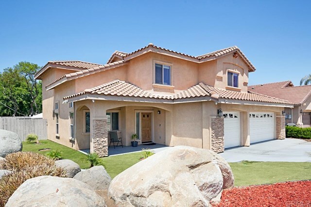 Property Photo:  9500 Paseo De Los Castillos  CA 92071 