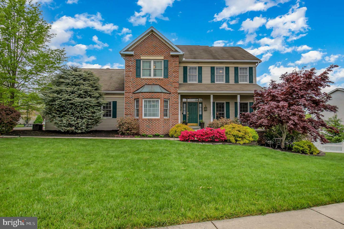 Property Photo: 5495 Eagles Ridge Lane PA 17025