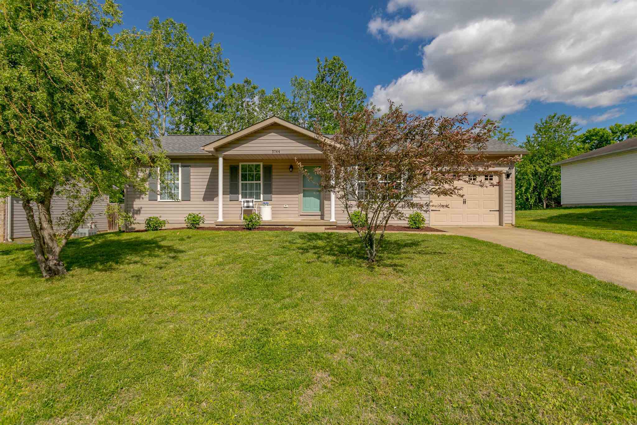 Property Photo: 5144 Arches Drive IN 47630