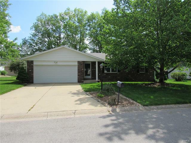 Property Photo: 5009 River Aire Drive 62035