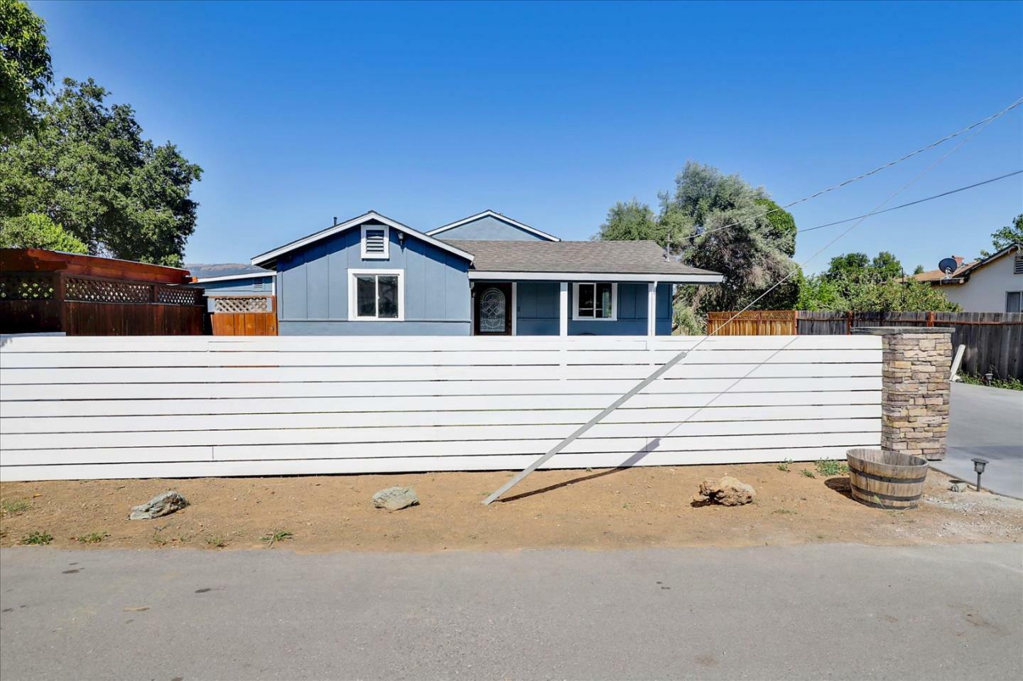 Property Photo:  10830 1st Street  CA 95020 