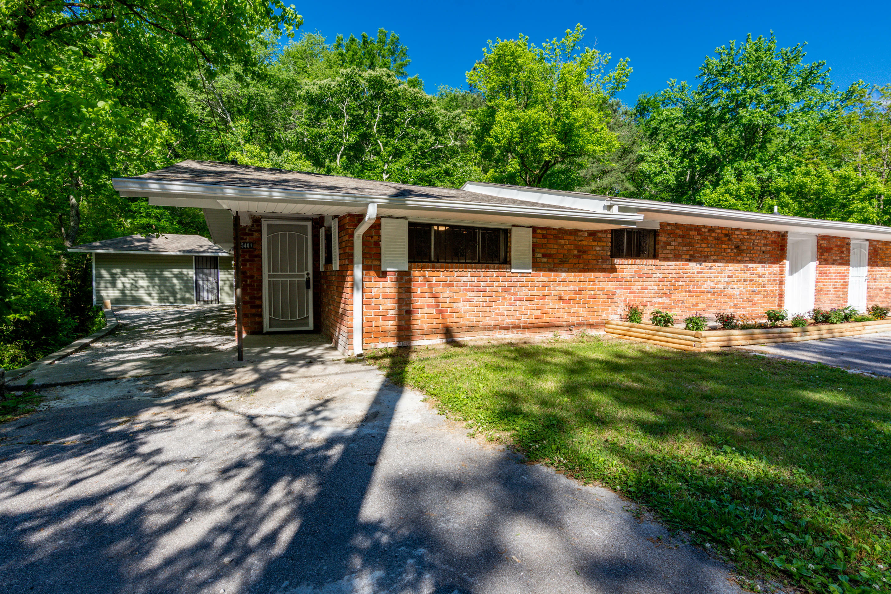 Property Photo:  5401 Champion Road  TN 37416 