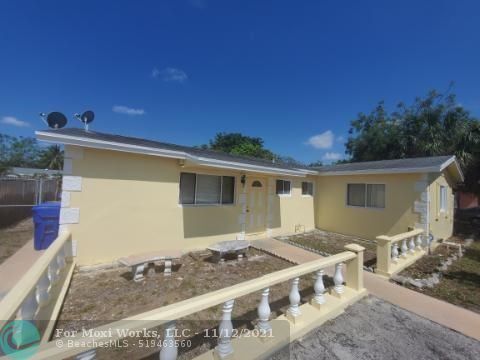Property Photo:  513 SW 71st Ave  FL 33068 