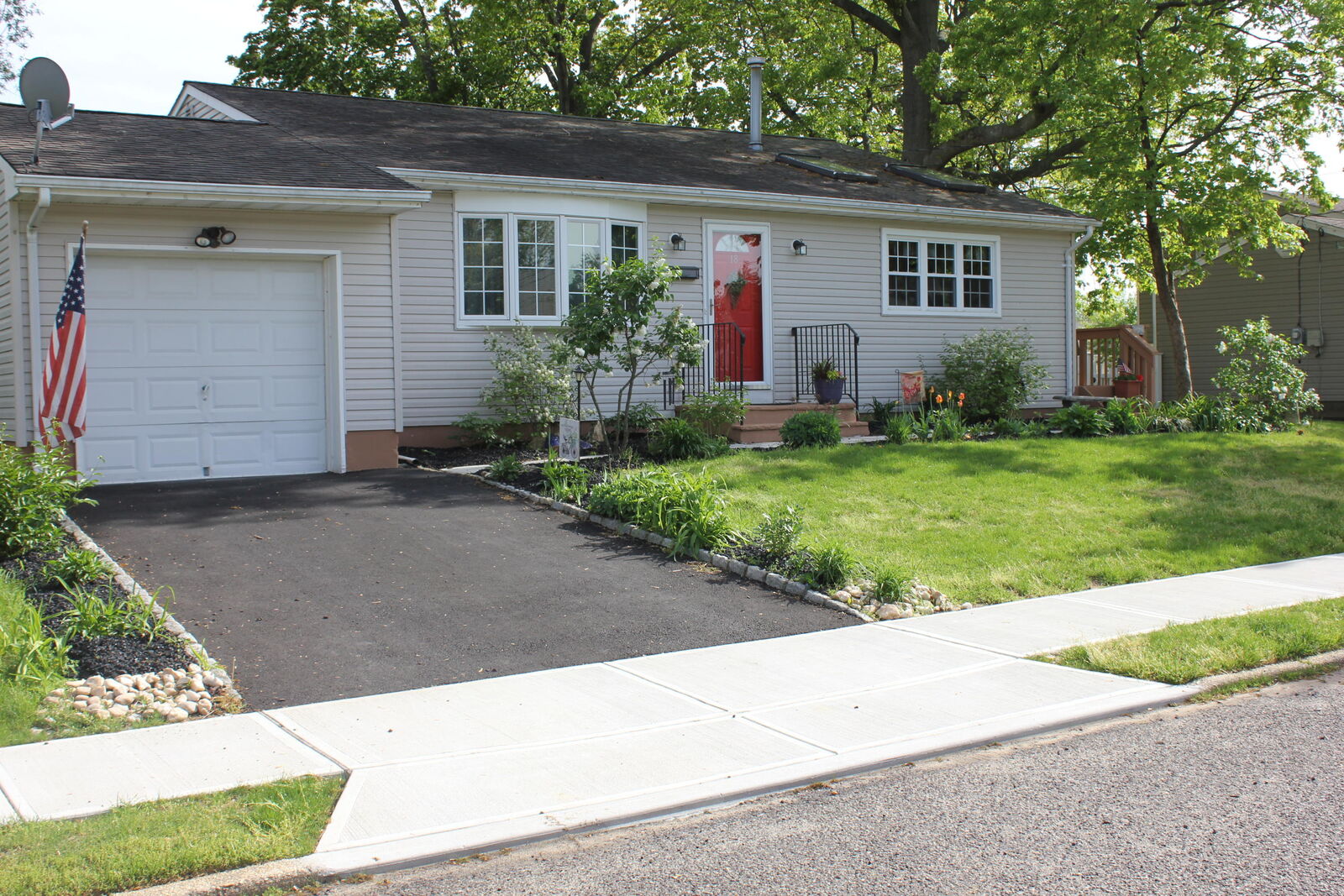 Property Photo:  18 Garden Terrace  NJ 07730 
