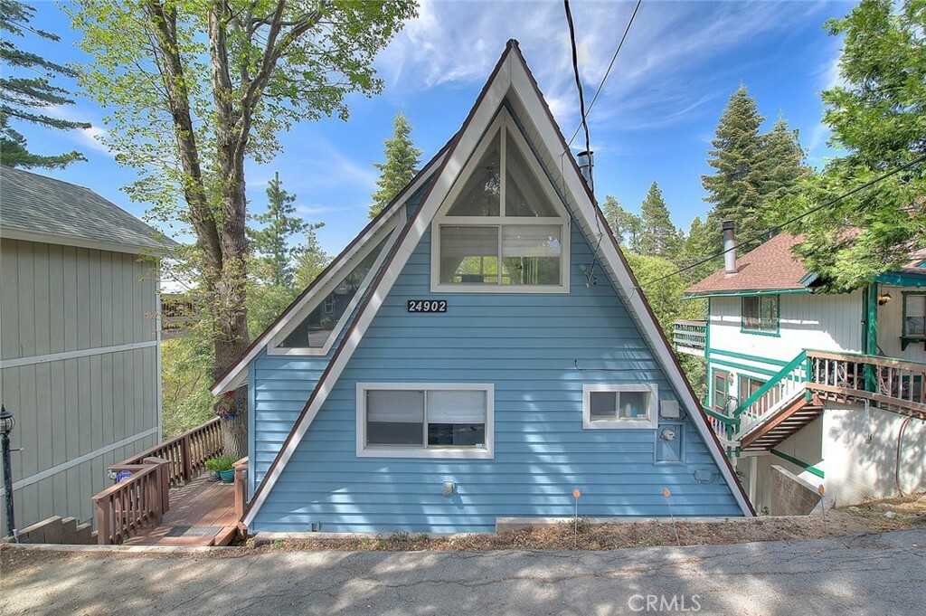 Property Photo: 24902 Matterhorn Court CA 92325