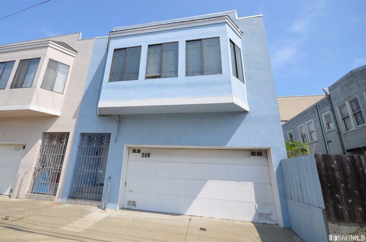 Property Photo:  208 Williams Avenue  CA 94124 